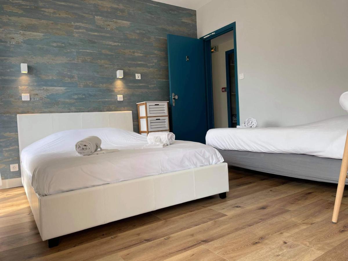 Quinéville Hotel De La Plage מראה חיצוני תמונה