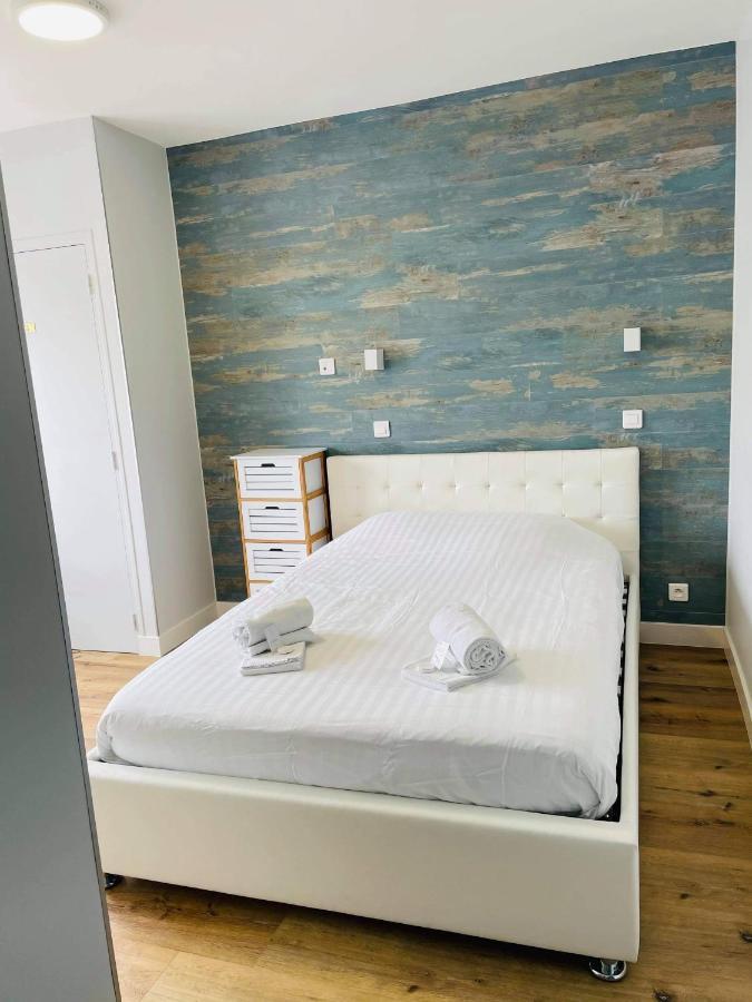 Quinéville Hotel De La Plage מראה חיצוני תמונה