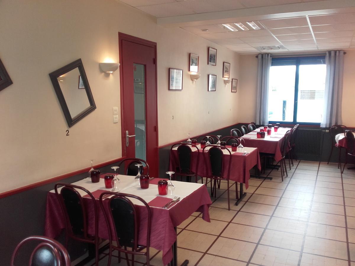 Quinéville Hotel De La Plage מראה חיצוני תמונה