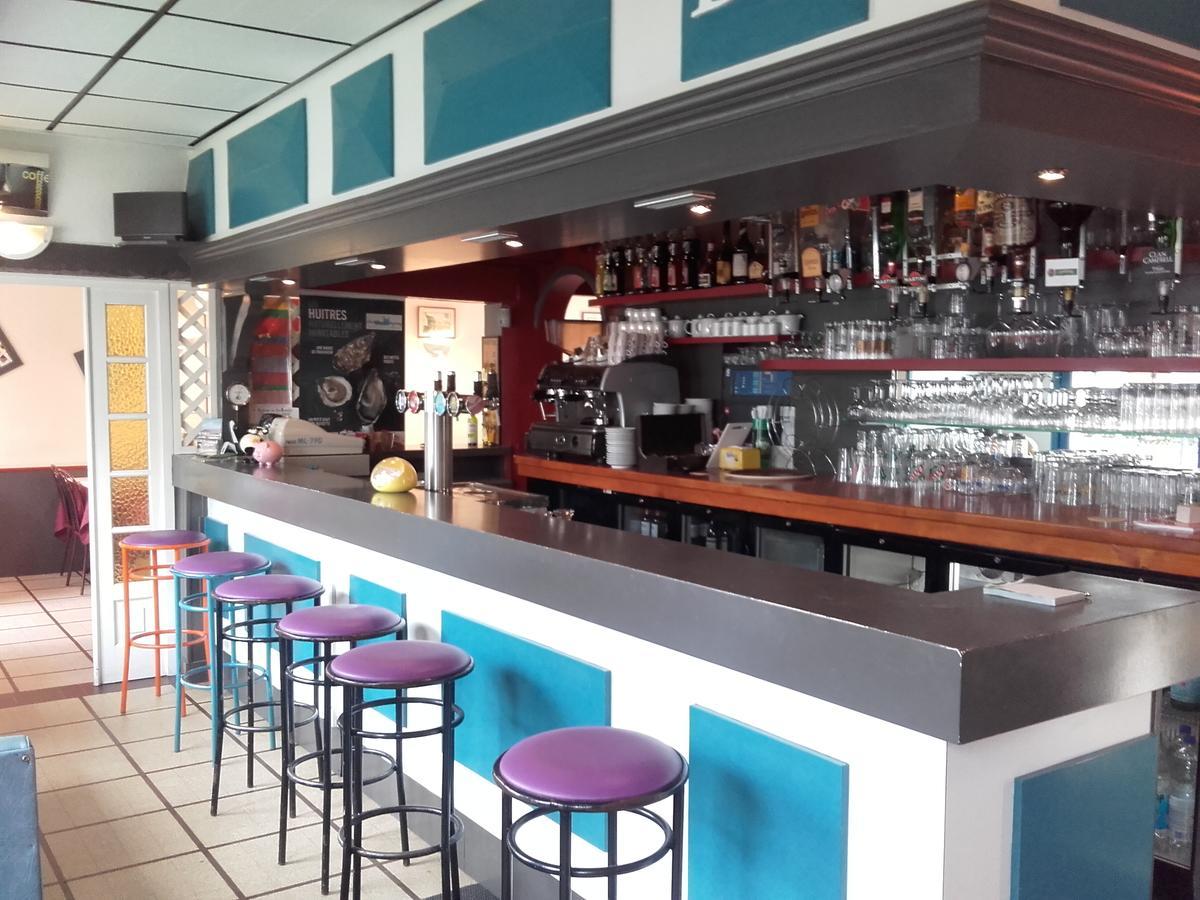 Quinéville Hotel De La Plage מראה חיצוני תמונה